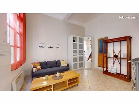 studio 1 pièce 23 m²