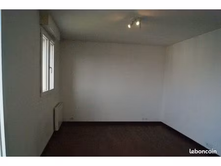 studio 1 pièce 27 m²