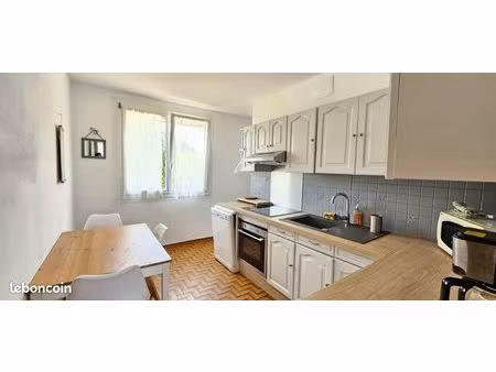 loue t4 meublé lumineux - balcon – parking – transports - nantes