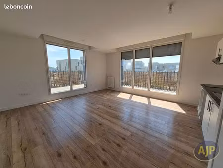 appartement 4 pièces 76 m²