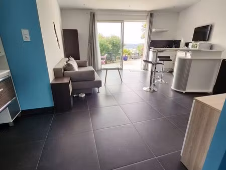studio meuble 30m² bas de villa