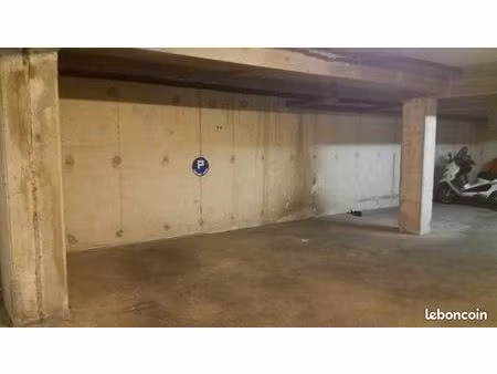 place de parking en sous-sol
