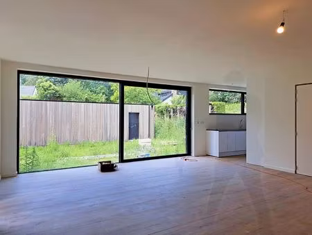 appartement à louer à lange eikhoekje 6 wezembeek-oppem (rbw34130)