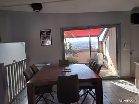 appartement avec terrasse