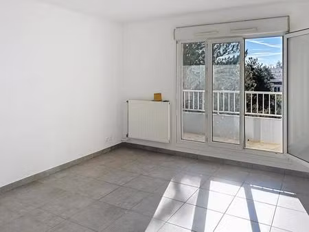 appartement 4 pièces 74.8 m²