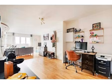 coup de coeur à montreuil – 3p avec loggia et box