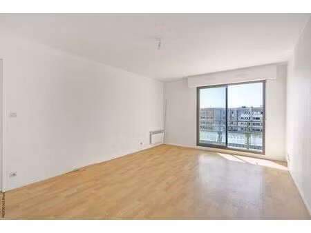 toulouse jolimont t3 lumineux avec balcon  parking  cave et métro à pied