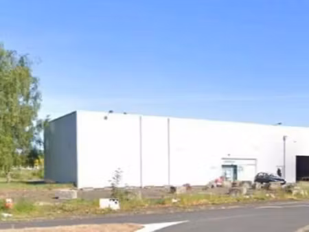 location commerce 450 m² à chambray-lès-tours (37170)