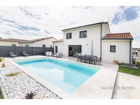 votre maison sous garantie décennale avec piscine à ayguesvives