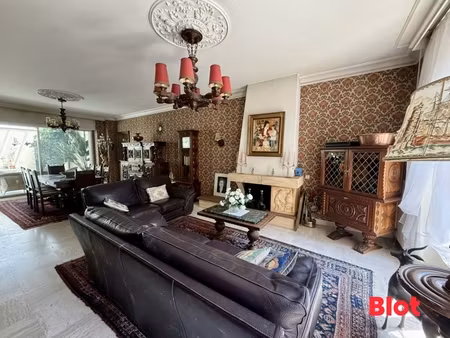 a vendre chez blot immobilier - janzé centre – grande maison de caractere - fort potentiel