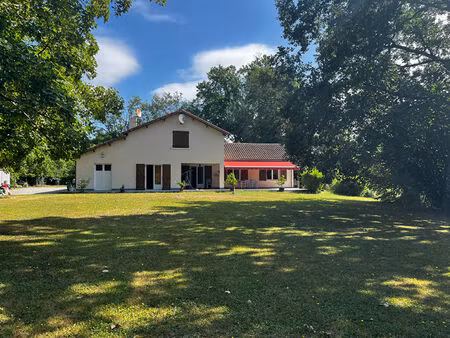 maison familiale 215 m²  saint gervais les trois clochers