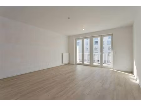 appartement à louer à avenue fidèle mengal 5 la louvière (vbe41174)