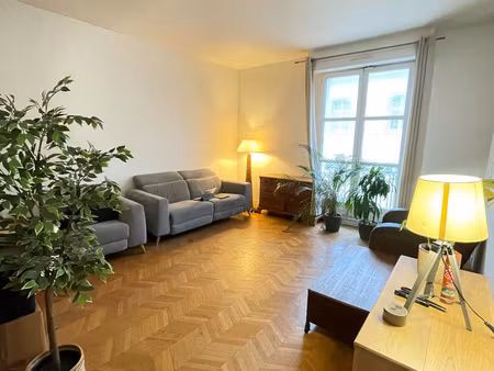 saint-germain-en-laye appartement 4 pièces de 81 m2 en cen