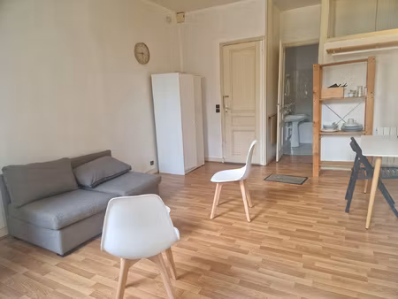 studio meublé à louer saint seurin