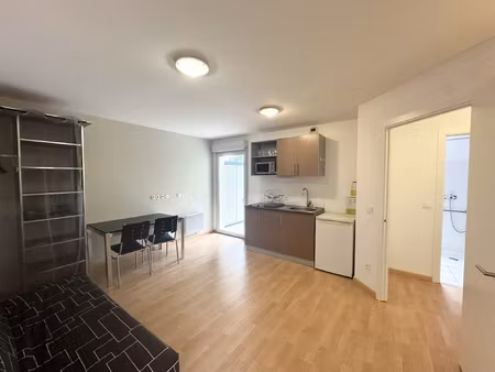 location : appartement f1 (27 m2) à tarbes