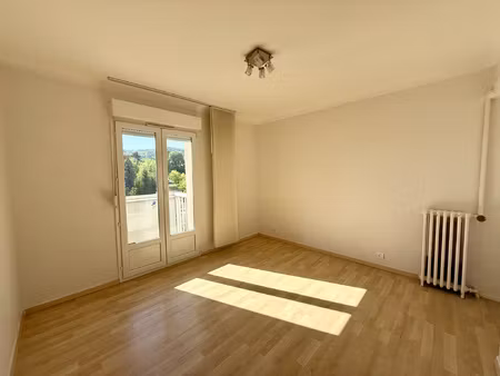 appartement t3 balcon - thionville bel air