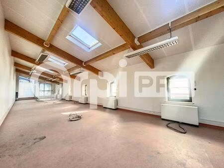 vente local d’activités clermont ferrand 63000 235m²