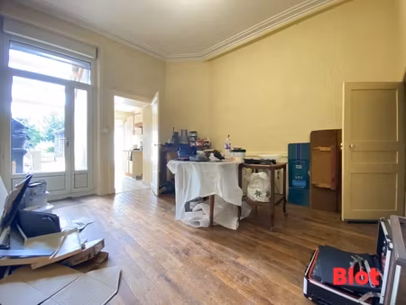 a louer par blot immobilier - maison de ville - 4 chambres - centre ville du grand fougera