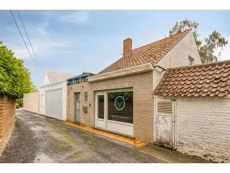 te renoveren woning met grote tuin en bijgebouw te heule