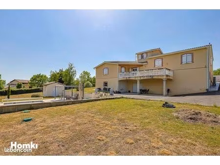 maison 8 pièces 280 m²