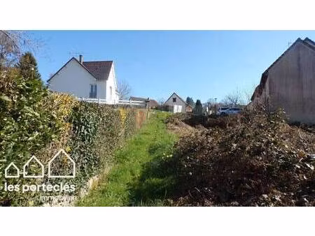terrain constructible viabilisé à vendre