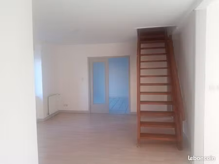 a louer  le creusot  appartement t4/t5 97m2
