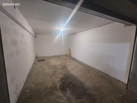 location garage/box didier