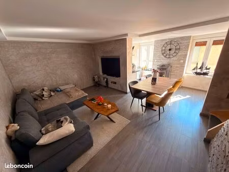 maison de ville 65 m² à louer – centre-ville de pont-à-mousson