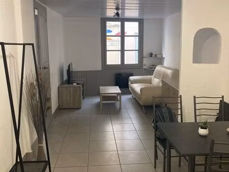 appartement t2 meublé – 40 m² – centre-ville du puy-en-velay