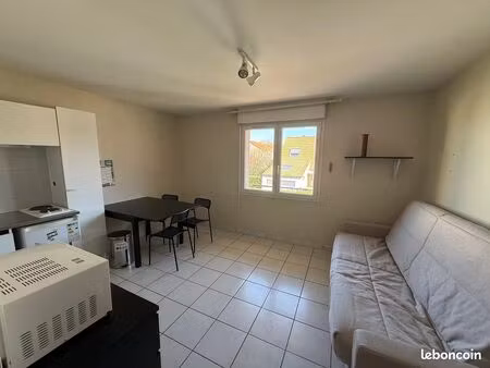 studio 1 pièce 18 m²