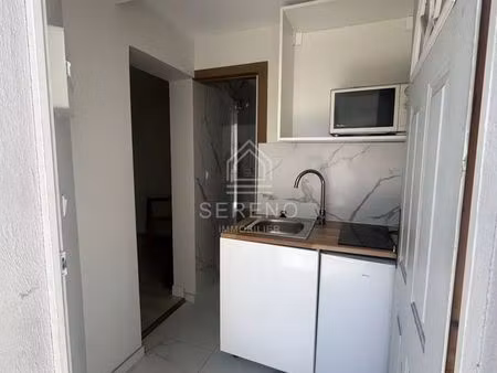 studio 1 pièce 17 m²
