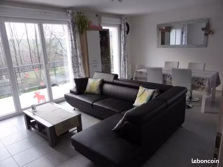 à louer – beau t3 de 71 m² avec terrasse  garage et vue dégagée