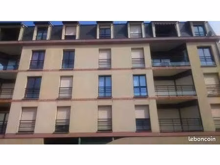studio 1 pièce 32 m²