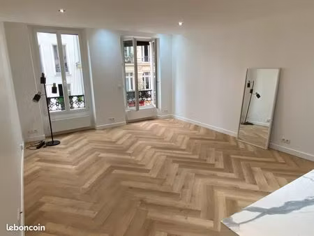 paris 10e – strasbourg-saint-denis | 2 pièces 42 m² traversant  refait à neuf