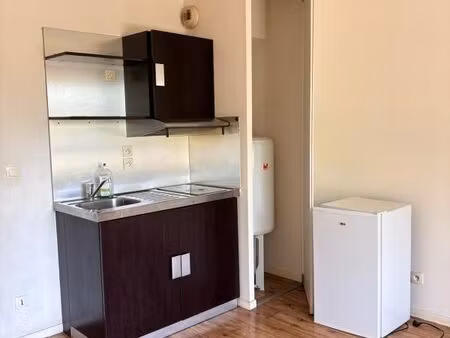 studio 1 pièce 25 m²