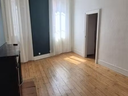 t2-bis – 63 m² st aubin péri  2ème étage  excellent état  très lumineux