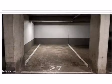 place de parking – quartier parchamp