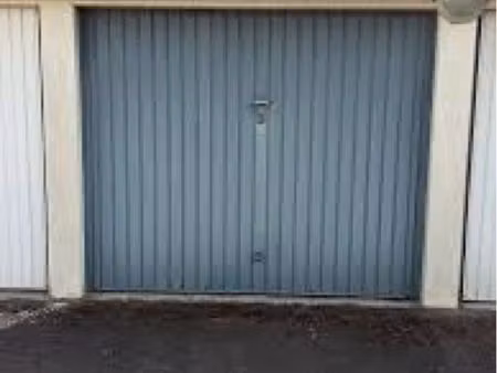 box parking garage