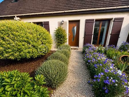 maison de 104 m² à crepy-en-valois
