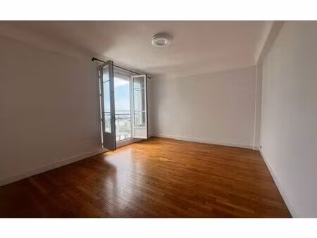 location appartement  m² t-3 à brest  920 €