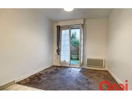 location appartement  16.69 m² t-1 à châtenay-malabry  695 €