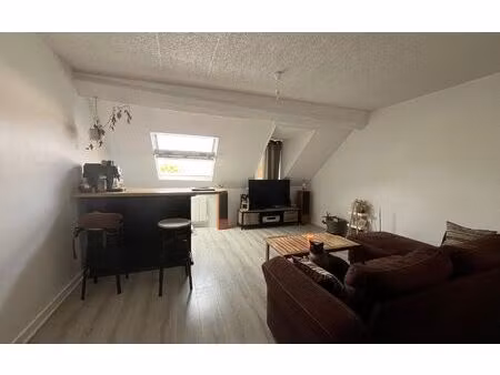 location appartement  m² t-3 à la ferté-sous-jouarre  715 €