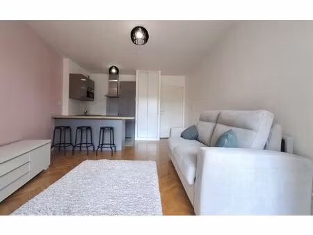 location appartement  29 m² t-1 à limeil-brévannes  850 €