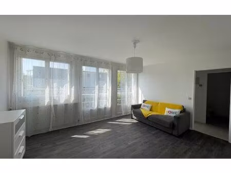location appartement  33.03 m² t-1 à orléans  462 €