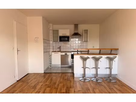 location appartement  38.42 m² t-2 à savigny-sur-orge  860 €
