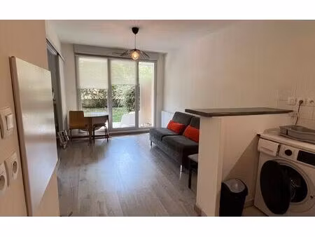 location appartement  36 m² t-2 à toulouse  733 €
