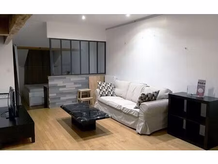 location appartement  m² t-2 à villeurbanne  796 €
