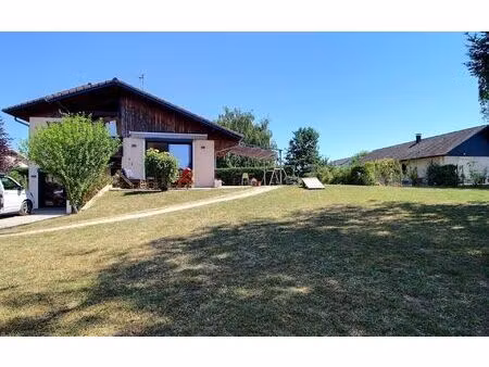 location maison  m² t-5 à chens-sur-léman  2 750 €