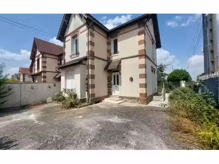 location maison  78.65 m² t-4 à conches-en-ouche  850 €