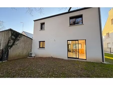 location maison  103.53 m² t-4 à pornichet  1 690 €